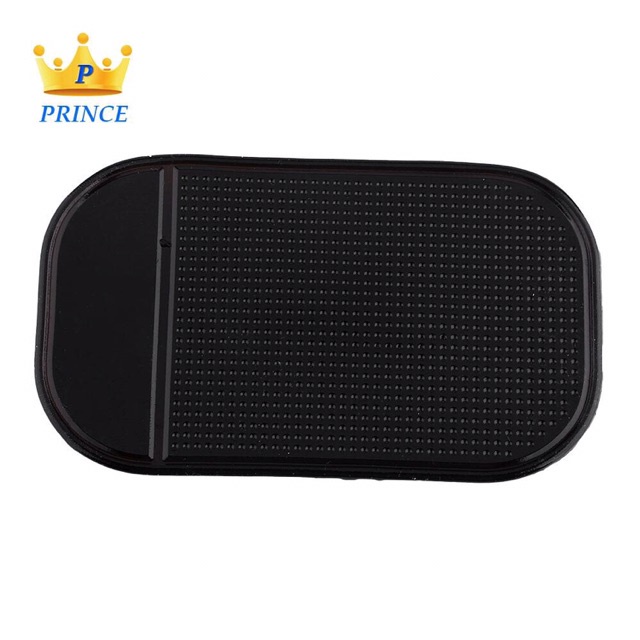 Miếng dán chống trượt đặt taplo xe ô tô chất liệu silicon