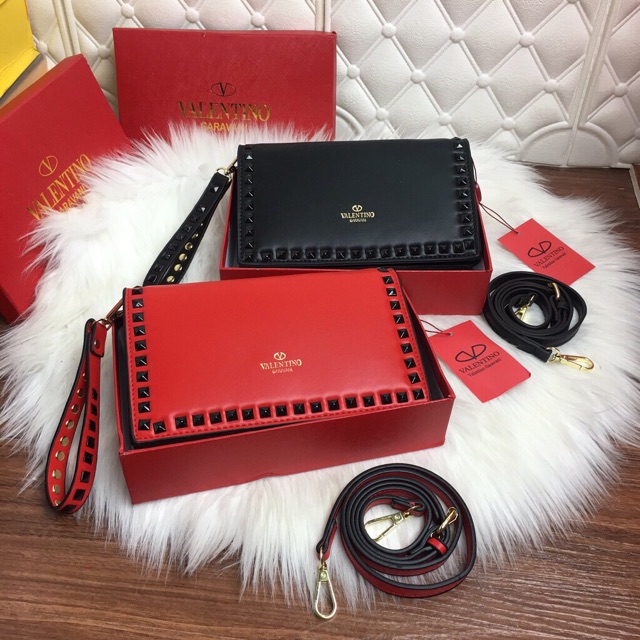 💕 Clutch valentino viền đinh fullbox 💕