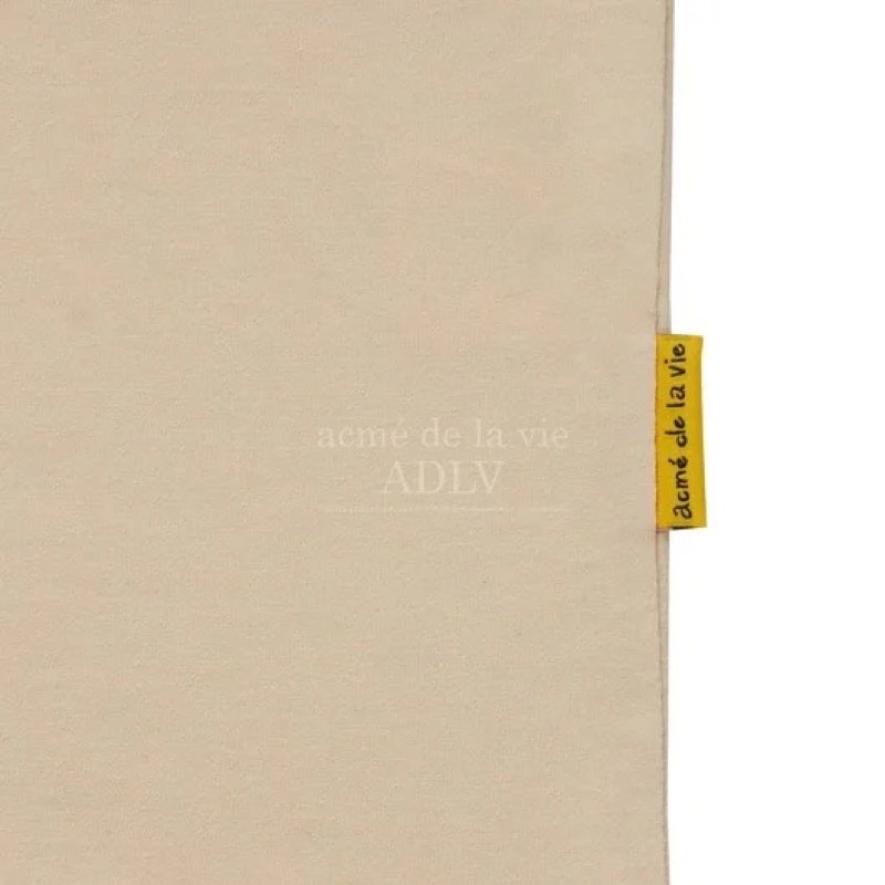 Áo thun nam nữ ADLV Glossy Basic Begie