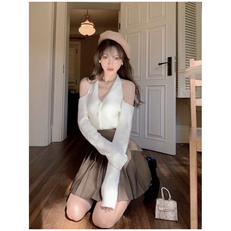 SET ÁO YẾM BẸT VAI TRẮNG + CHÂN VÁY XẾP LY