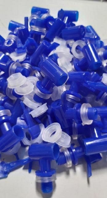 Vòi bình nước lọc xanh