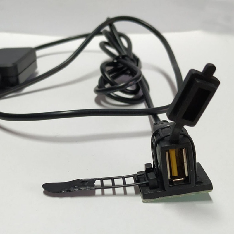 Ổ Cắm Sạc USB 12-24V Kèm Vỏ Cho Xe Máy