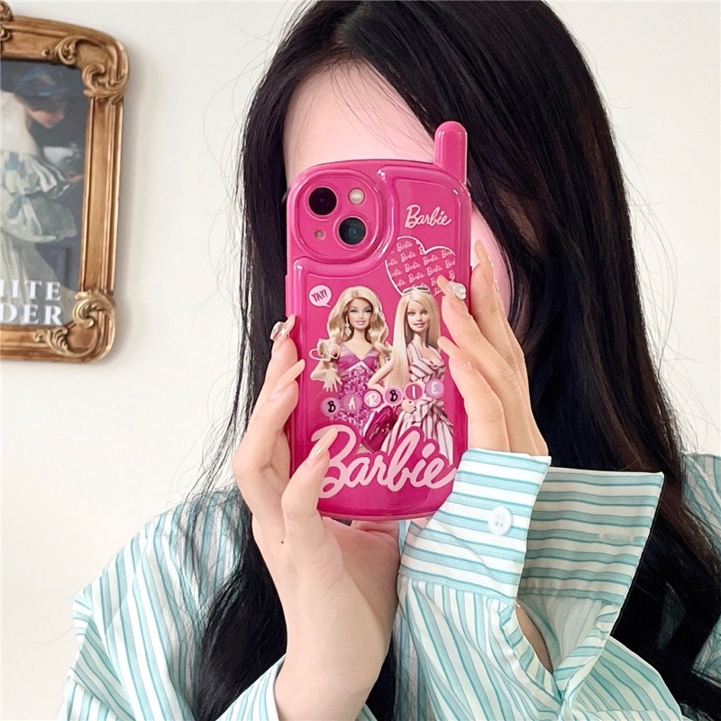 Ốp lưng iphone mềm dẻ mẫu điện thoại bàn phím hình barbie màu hồng chói loá, được chú ý lắm lun
