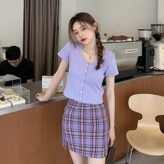 Áo croptop bấm cúc dọc tím - 5 cúc