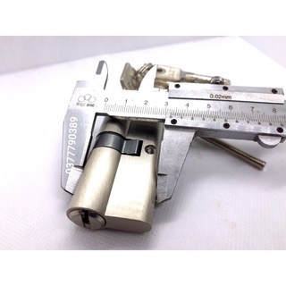 ruột khóa tay gạt 7cm