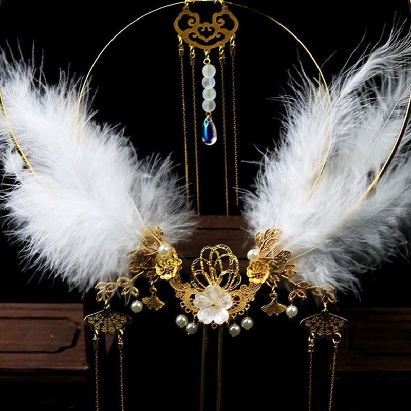 Cài Tóc Hình Vương Miện Đính Lông Vũ Phong Cách Lolita Vintage