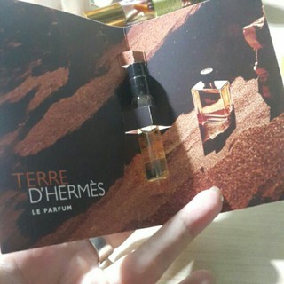 vial nước hoa d' hermes terre parfum.pure perfume 2ml