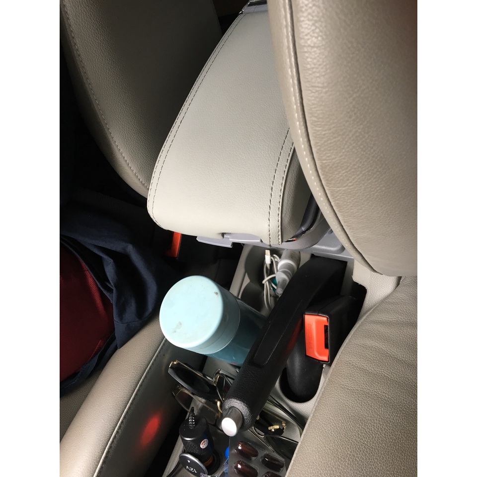 Hộp tỳ tay xe ô tô FORD FIESTA - 7 CỔNG USB - NHIỀU MÀU Hàng Cao Cấp Hàng Cao Cấp