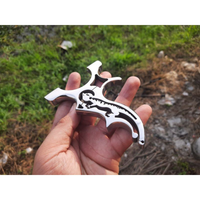 Ná Cao Su Dây Dẹp Con Thằn Lằn Trạc Gài