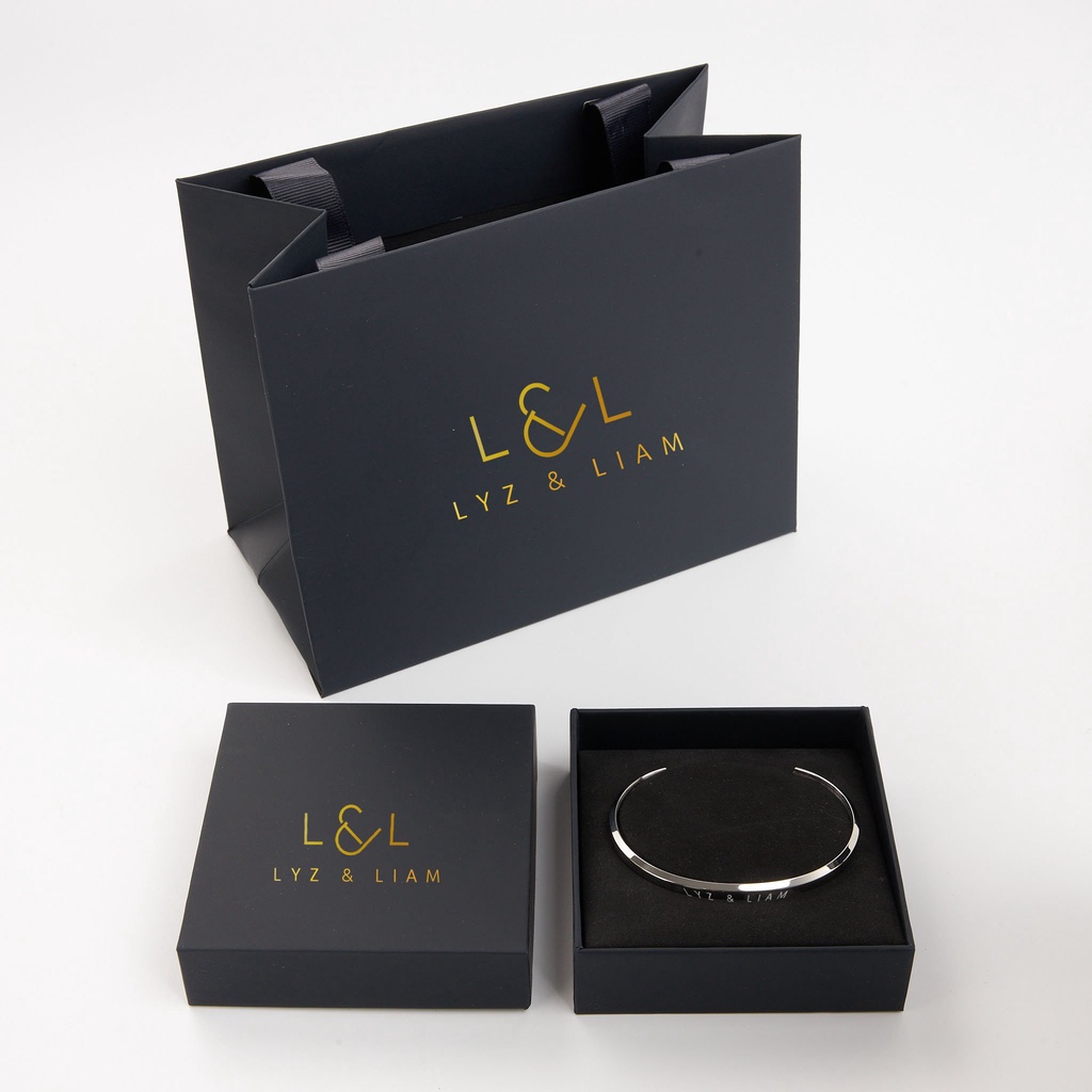 Vòng tay nam nữ Lyz and Liam Classic L&L Cuff Silver - Gift Box Hộp quà tặng nơ đỏ & khắc chữ theo yêu cầu | BigBuy360 - bigbuy360.vn