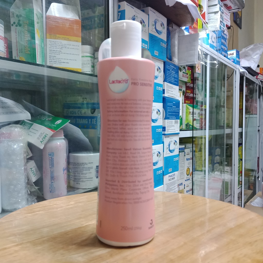 LACTACYD PRO SENSITIVE CHO DA NHẠY CẢM 250ML