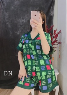 Bộ lụa satin Đùi hoạ tiết Ô