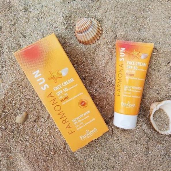 Kem chống nắng nâng tone Farmona Sun Face Cream Oil Free Spf50 không chứa dầu không gây kích ứng cho da mặt 50ml