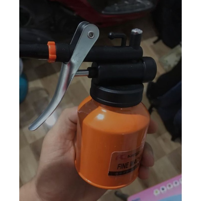Bình Bơm Nhớt Sắt Siêu Bền Đẹp
