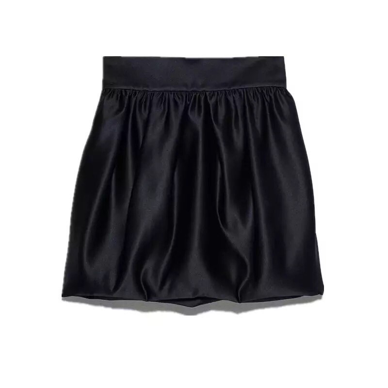 Chân váy đen phồng Zara