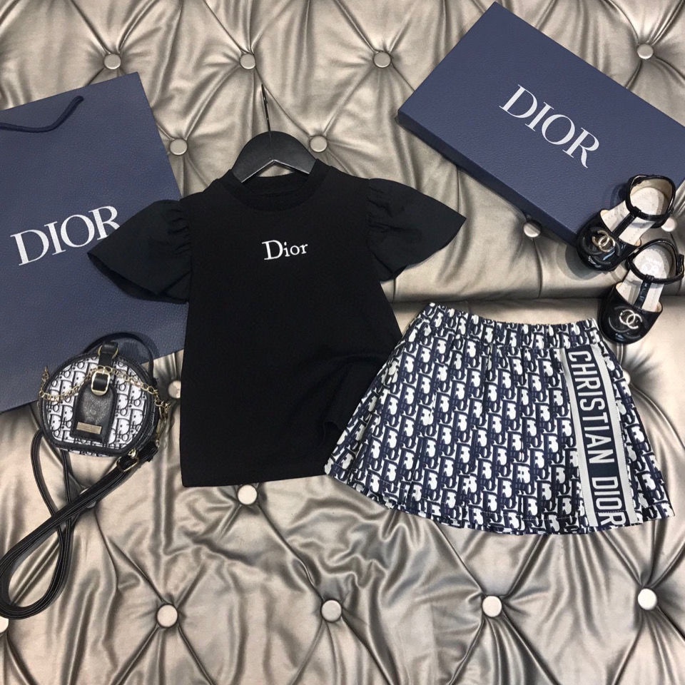 Dior Set Áo Thun Cotton Ngắn Tay Và Chân Váy Thời Trang Mùa Hè Hàn Quốc Mới 2022 Dành Cho Bé Gái