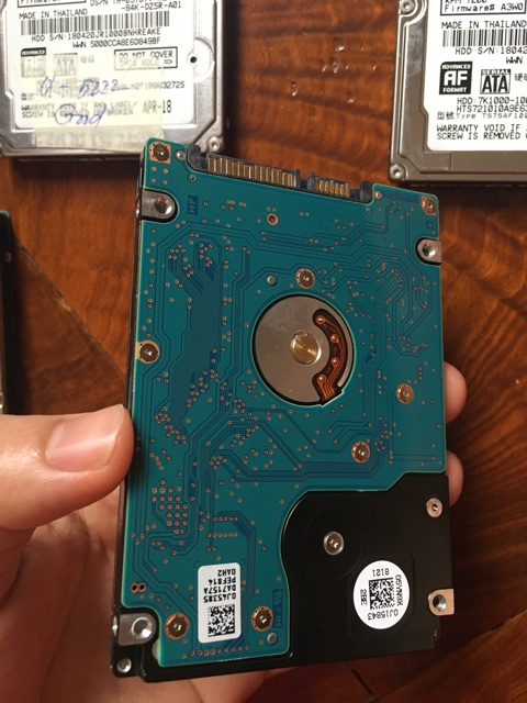 HGST Ổ cứng HDD 1TB Apr 18