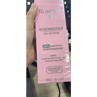 Nước hoa hồng Rosence