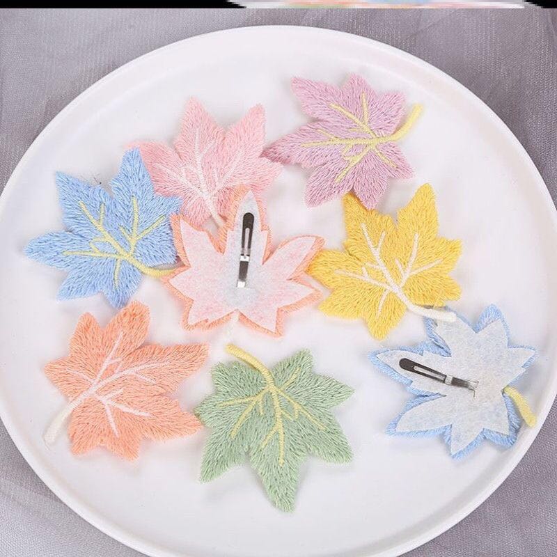 Small Fresh Seng Hairpin Korean Style Maple Leaf Bangle Hairpin Hairpin Women's Fashion Accessories