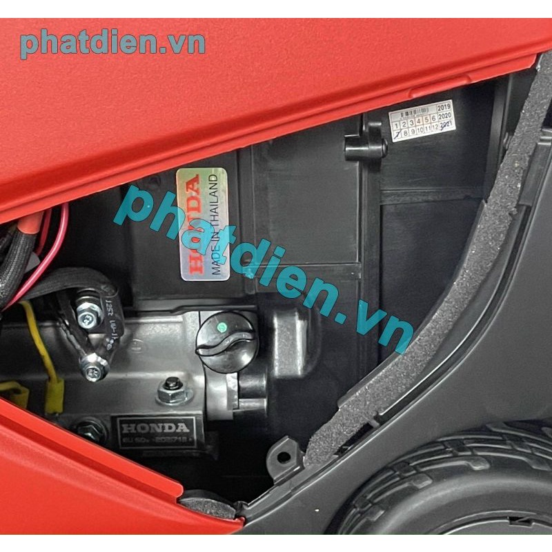 Máy Phát Điện Honda Chạy Xăng EU50IS Inverter 4Kw