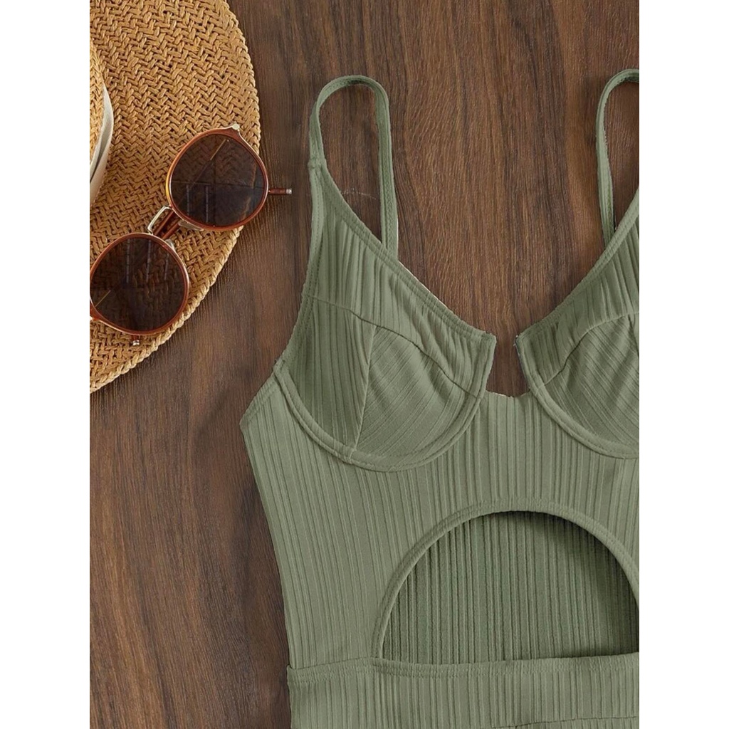 Swimsuit có gọng kiểu dáng quần đùi