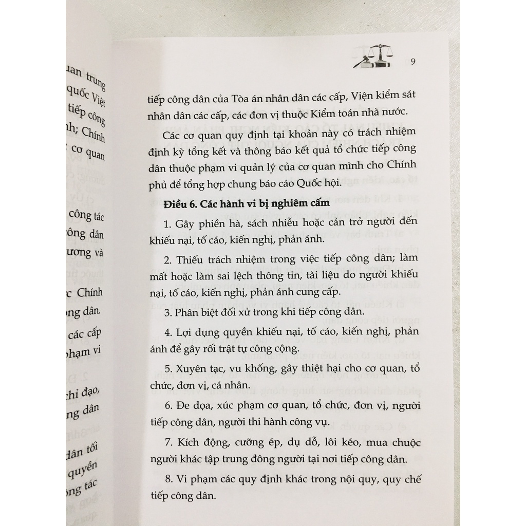 Sách : Luật tiếp công dân và văn bản hướng dẫn thi hành