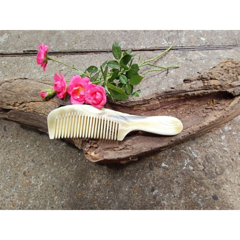 Lược sừng trâu tự nhiên có chuôi dài 18-22cm