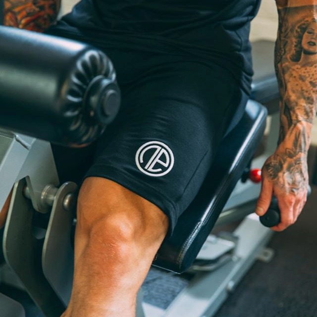 Quần short One Athletic