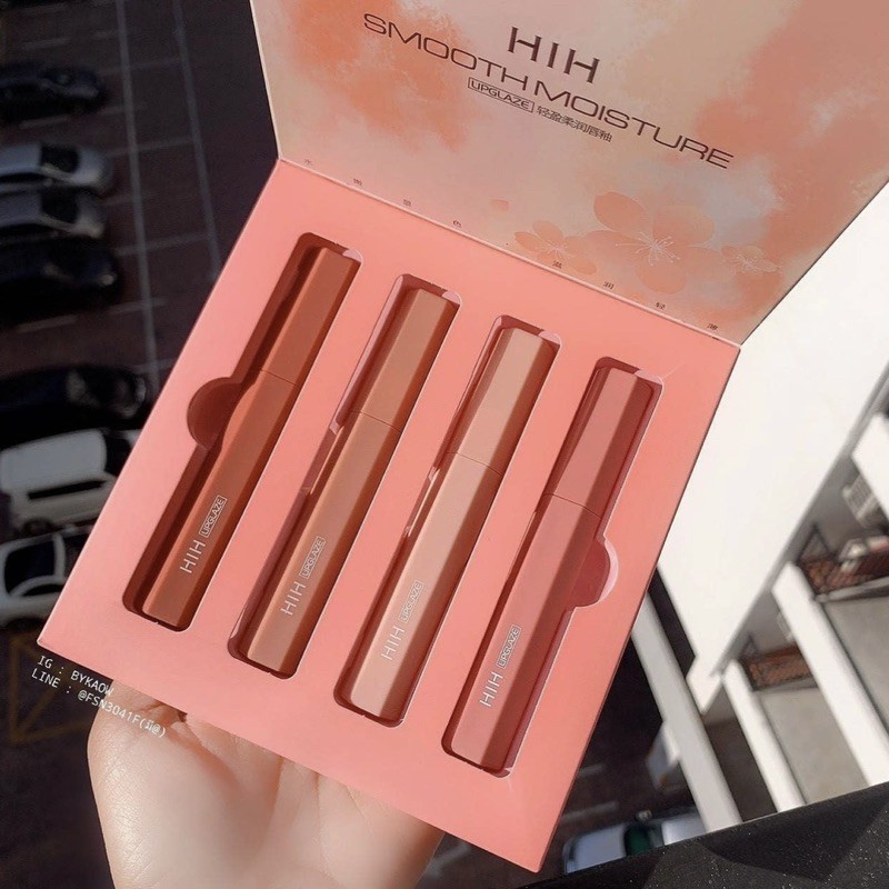 Set Son Kem Lì 4 Cây HIH Hoa Anh Đào Nội Địa Trung Bộ Son Tint Lip Gloss 4 Cây Tráng Gương Chống Thấm Nước Se