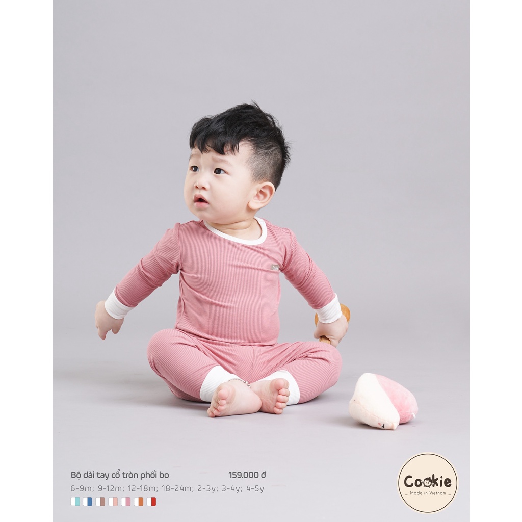 Cookie Bộ dài tay cổ tròn phối bo cho bạn nhỏ