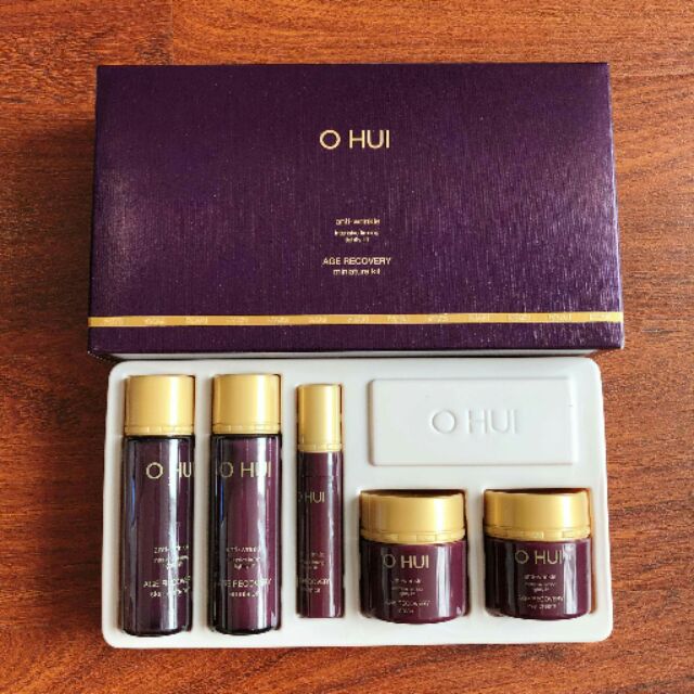 Set chống lão hóa Ohui Age Recovery giúp da mặt săn chắc mini 5Sp