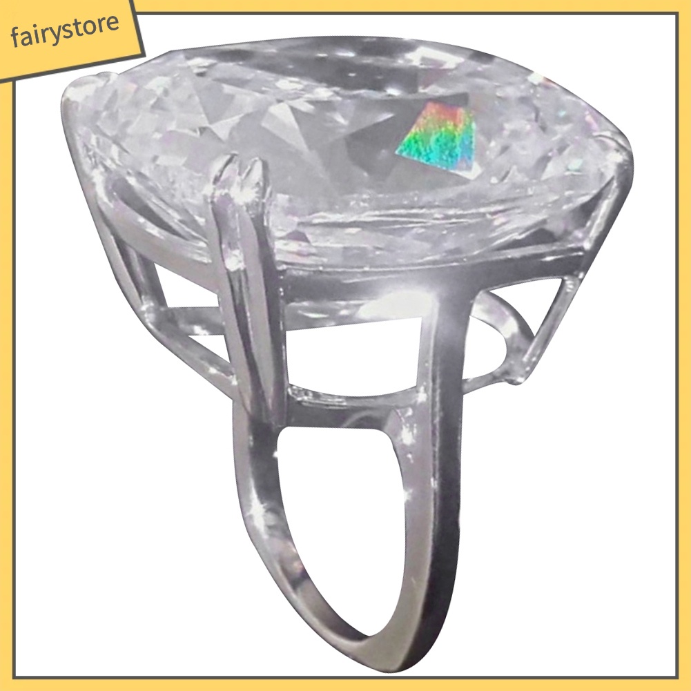 Nhẫn Mặt Vuông Đính Đá Zircon Sang Trọng