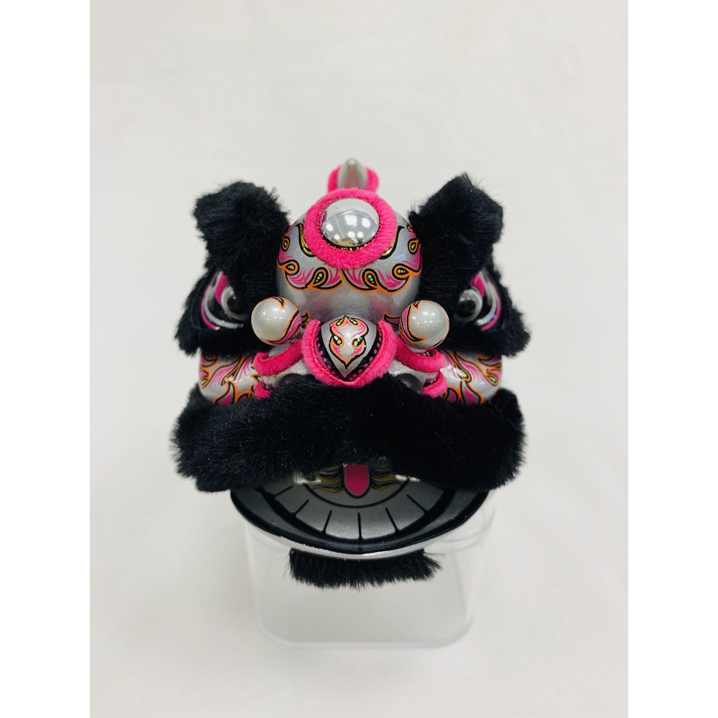 雄狮之王-黑色 Đầu Sư Tử Nhảy Múa Bằng Nhựa Resin Thủ Công Dùng Trang Trí Xe Hơi Dịp Năm Mới