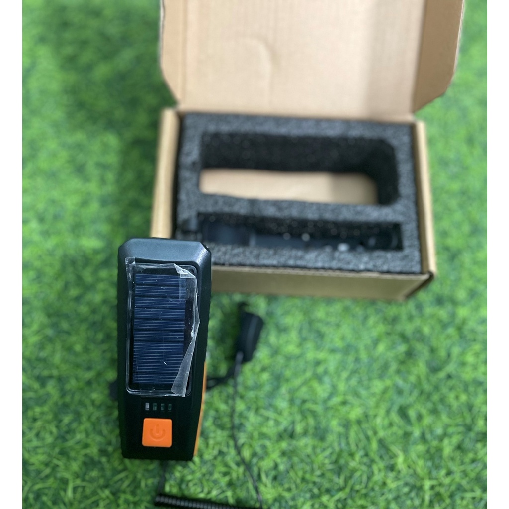 ĐÈN XE SỬ DỤNG NĂNG LƯỢNG MẶT TRỜI - CÓ KÈN XE - ÂM THANH TỐT