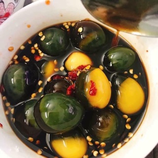 Trứng cút bắc thảo ( chỉ giao hỏa tốc)