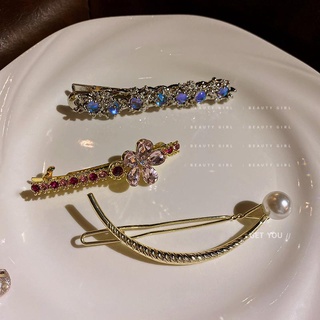 Kẹp tóc đính đá lấp lánh và sang chảnh