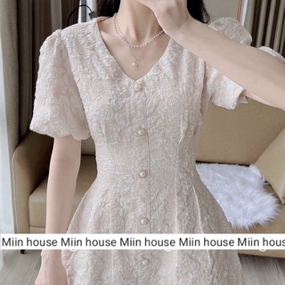 Váy gấm xốp cổ tim cúc ngọc