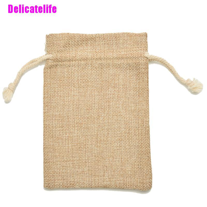 Túi dây rút mini bằng vải bố phong cách mộc mạc dùng trang trí tiệc cưới