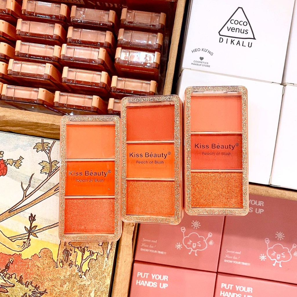 Bảng má hồng Kiss Beauty Peach Of Blush 3 màu