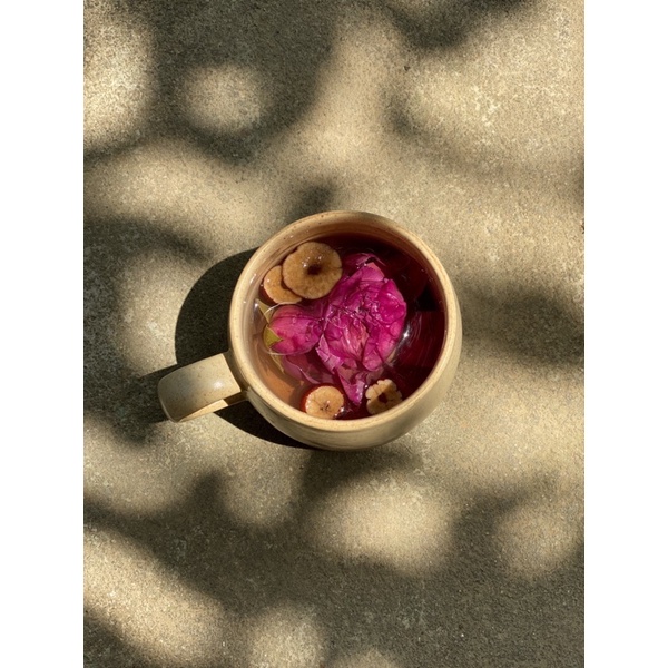 Trà Ngũ Hoa Dưỡng Nhan Dưỡng TAMY hũ thuỷ tinh 250g giúp phái đẹp detox, đẹp da, đen tóc, đốt mỡ, cân bằng nội tiết tố | Thế Giới Skin Care