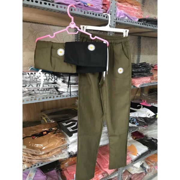Quần Baggy Nam Kaki Ống Suông thêu hoa unisex