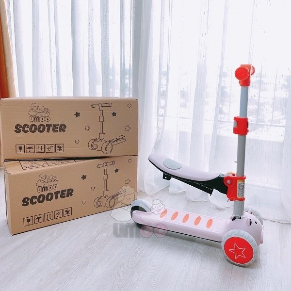 Xe Scooter Umoo Heo cao cấp cho bé 2021, có đèn phát sáng