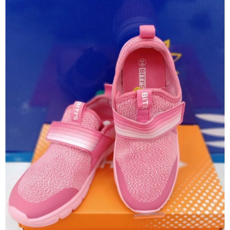 Thanh lý- Giày thể thao trẻ em