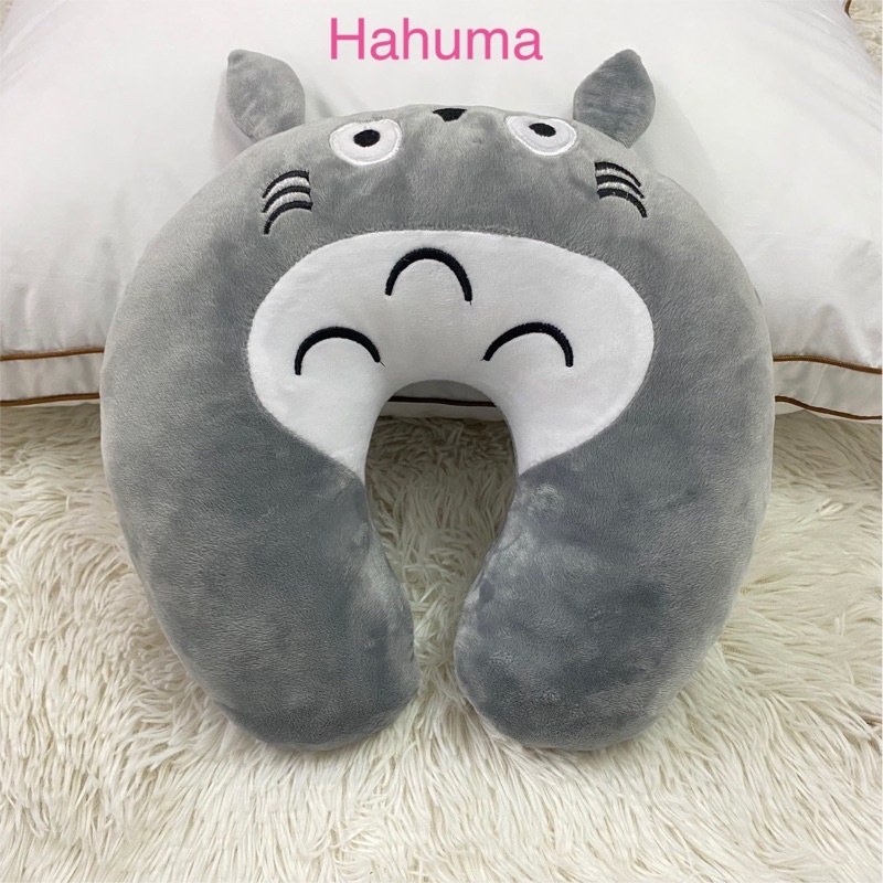 Gối kê cổ chữ U Totoro mới êm ái