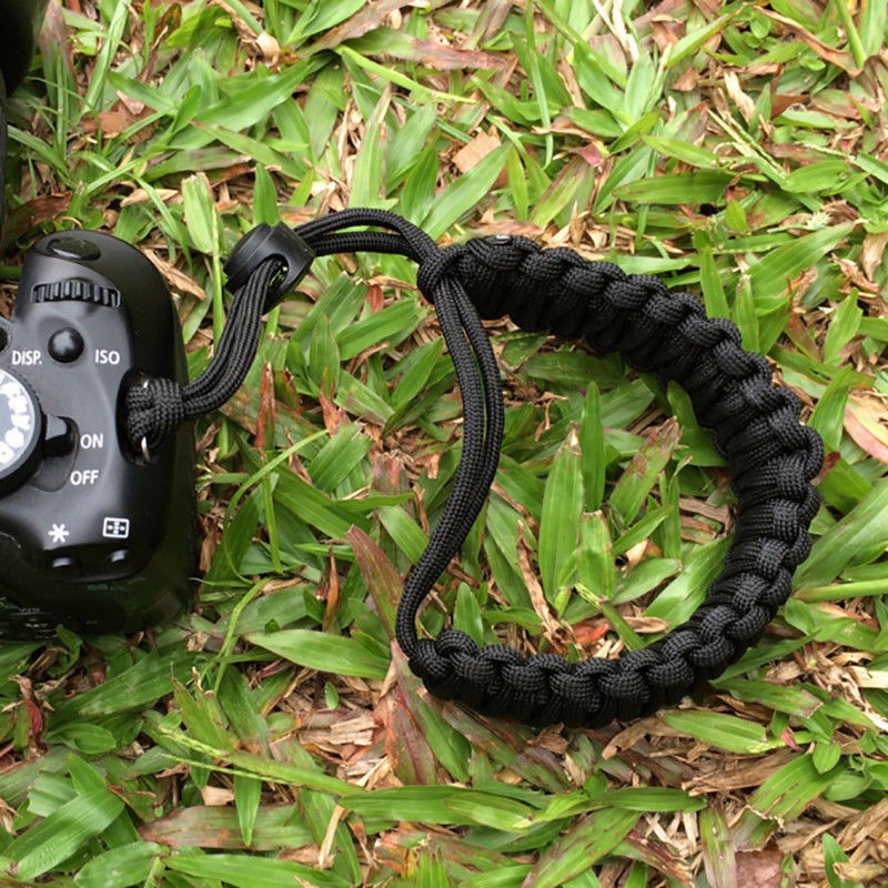 Dây cổ tay máy ảnh DSLR Mirrorless- dây sinh tồn DST1