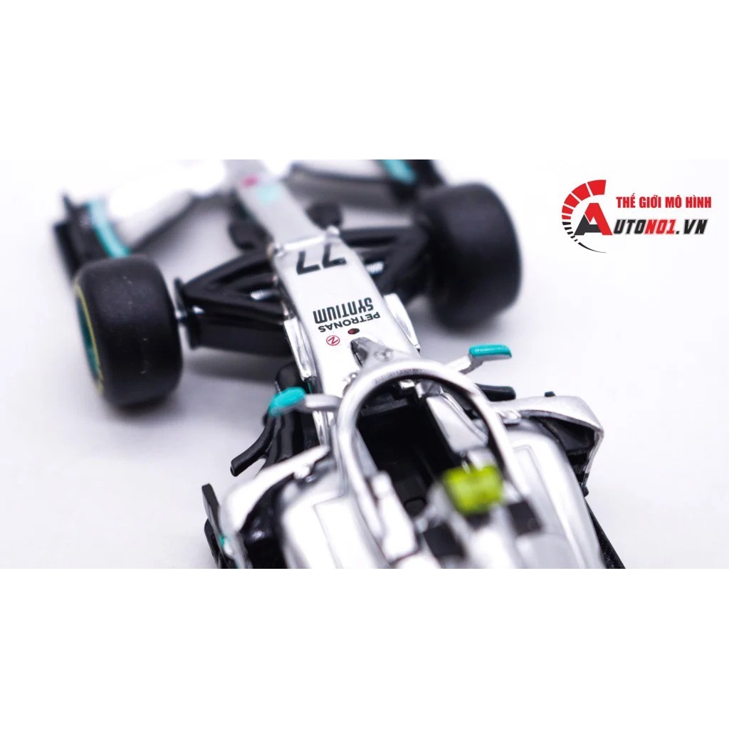 MÔ HÌNH XE F1 MERCEDES AMG PETRONAS F1 W10 2019 #77 HYBRID 1:43 BBURAGO 7522