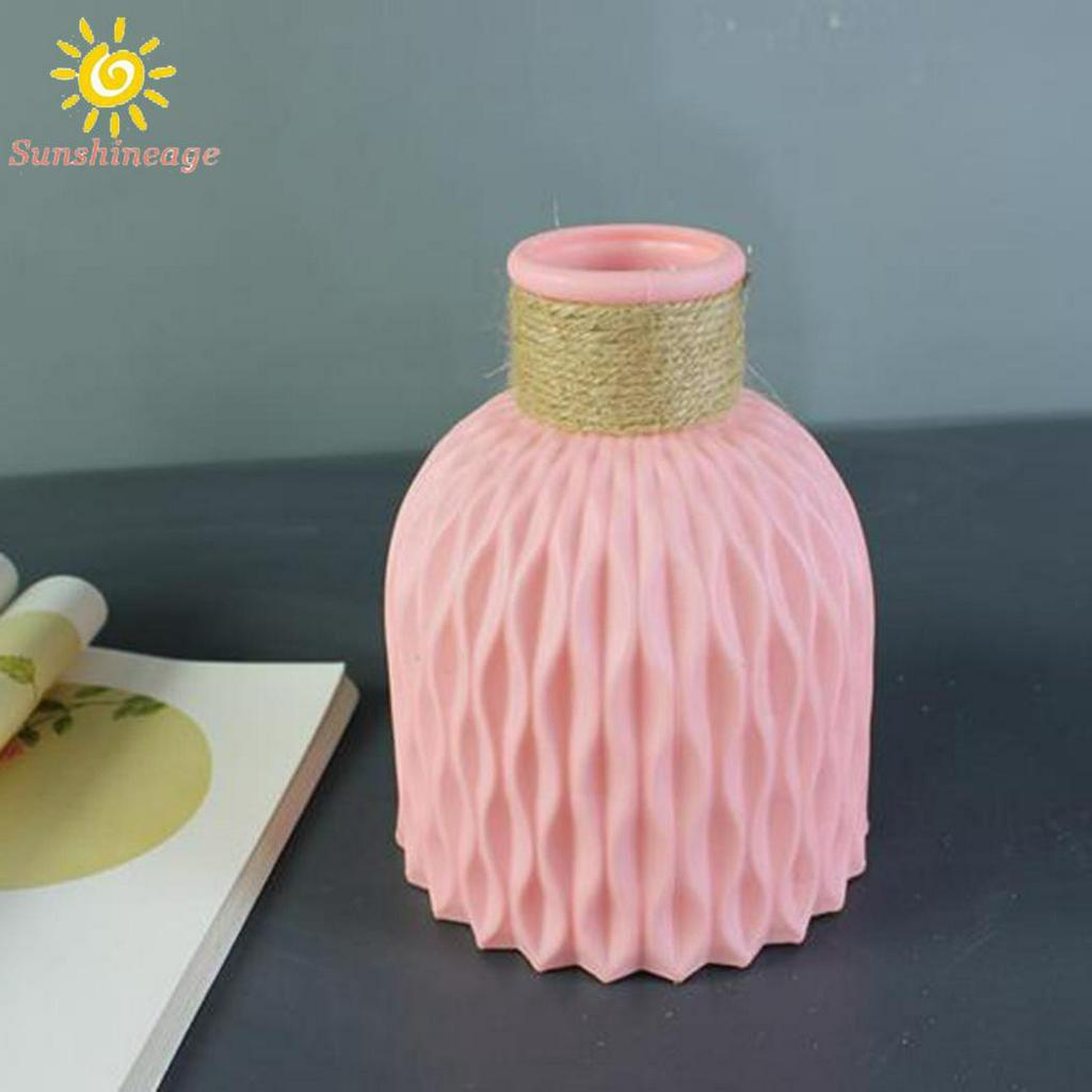 Bình hoa nhựa giả đan mây thủ công trang trí tiện dụng