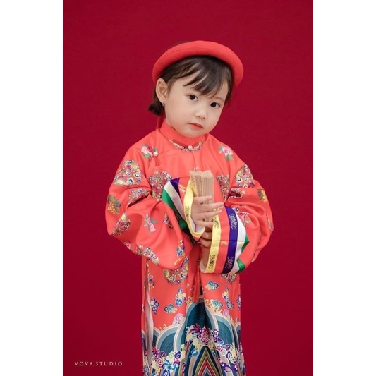 Đầy đủ set áo dài ngũ thân bé gái