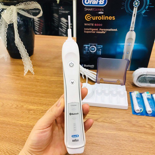 Bàn chải điện Oral-B SmartSeries White 6000 + Bluetooth [Nhập Khẩu Đức - Bảo Hành 12 Tháng]