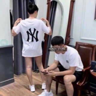 Áo phông dáng rộng